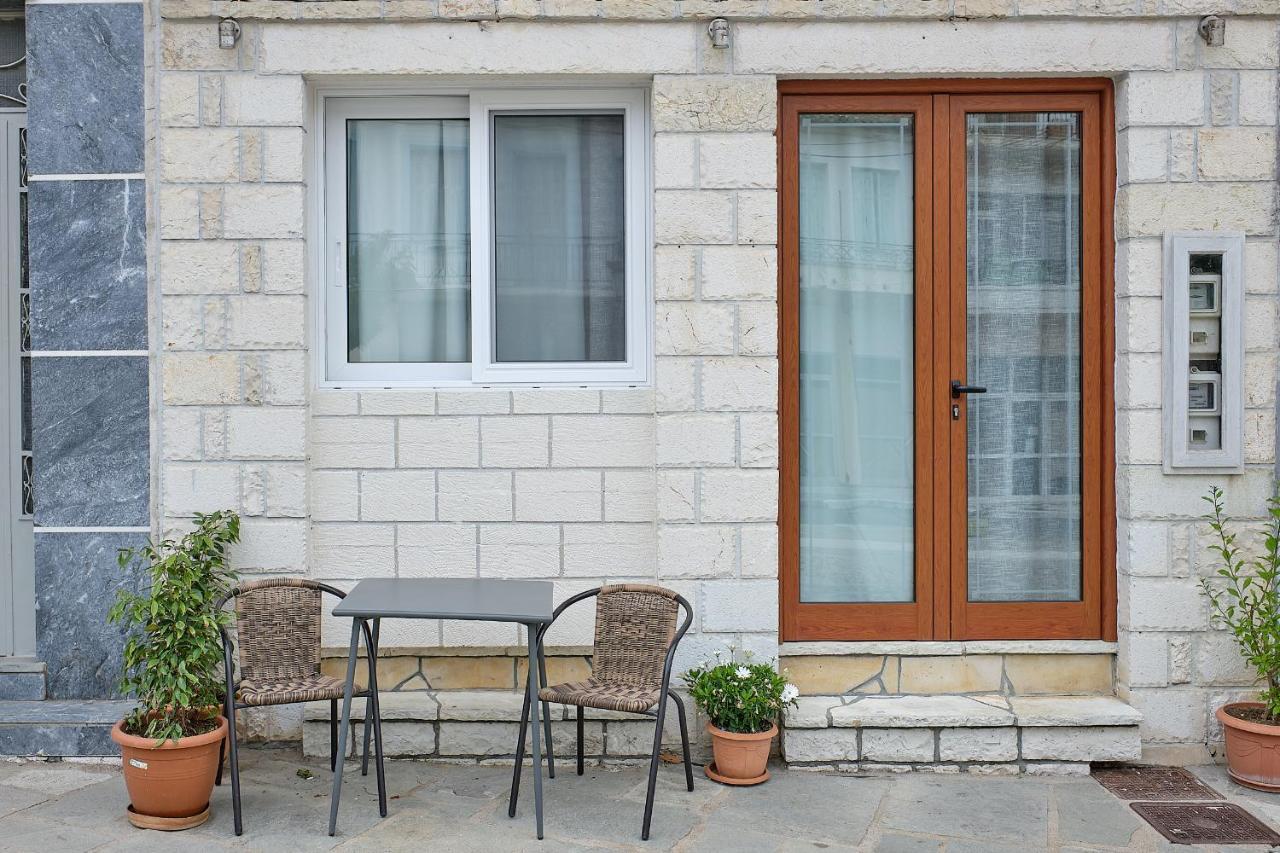 Alexis House Studio Pylos Exterior photo